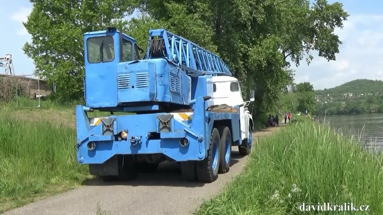 Construction Machinery / Baumaschinen / Stavební stroje - Tatra 148 AB 063