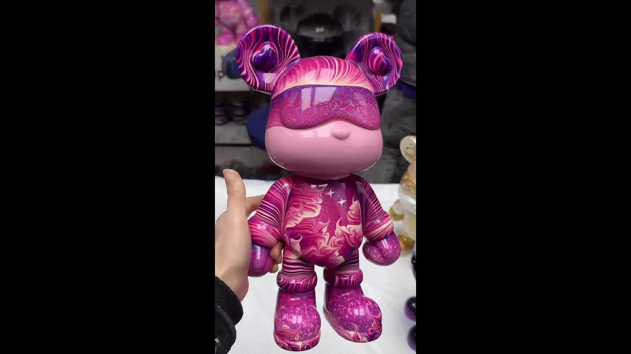 Satisfying Color Flow on Animal Toys｜流れる色が美しい流体アート 2026-03-12 00:31:48