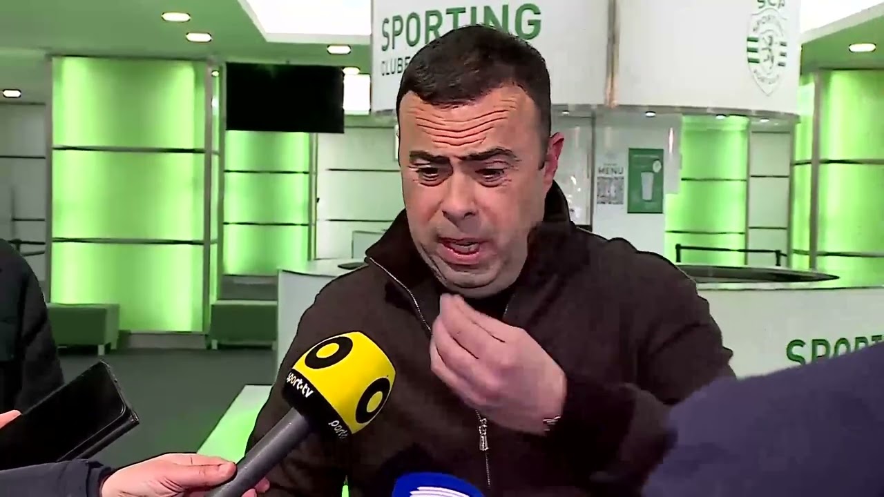«O VAR não deve andar de lupa»: Presidente do Famalicão arrasa arbitragem do jogo com o Sporting