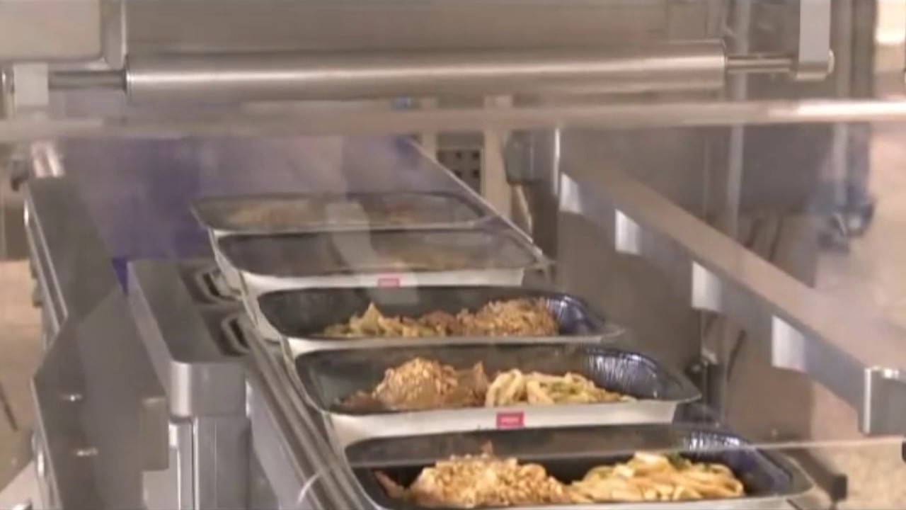 Food Automation presents Tramper S 335 Tray Sealer for ready meals