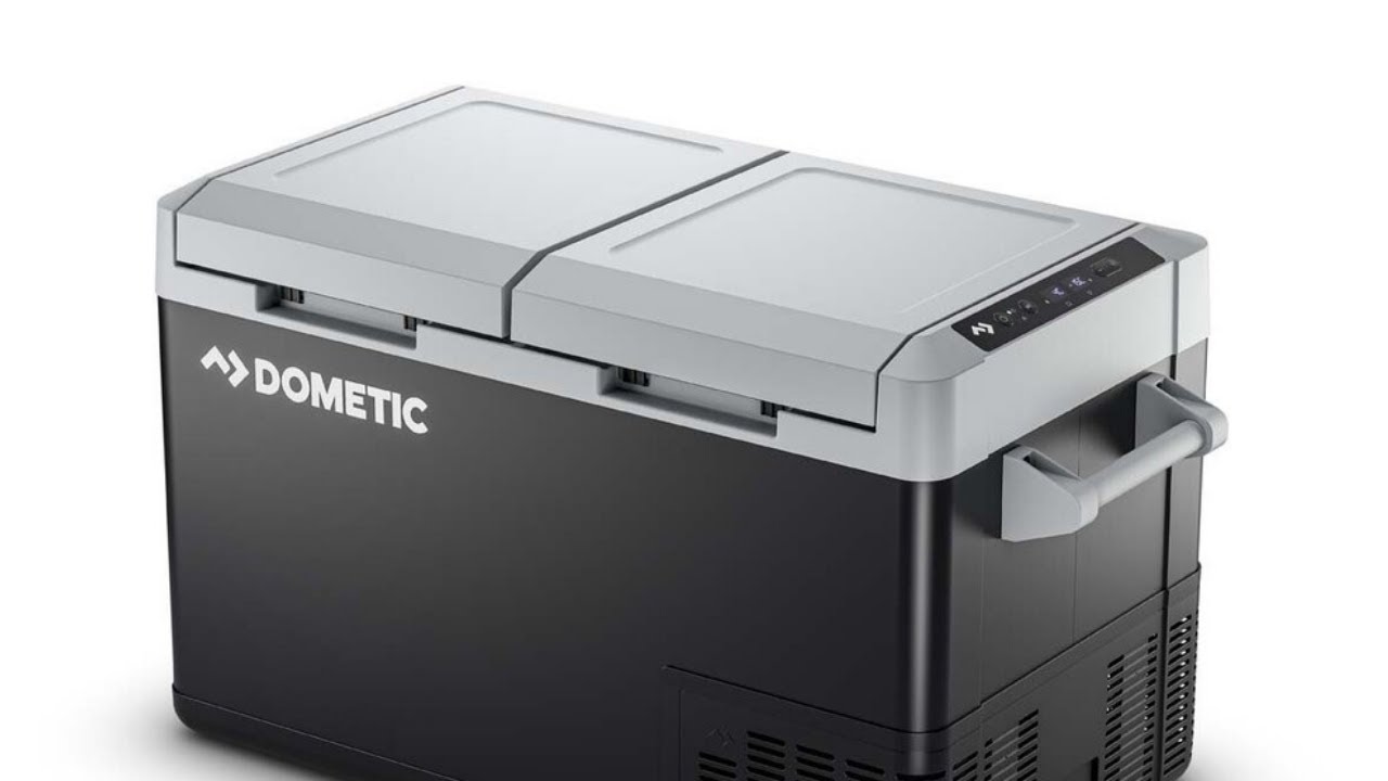 Unboxing our new Dometic 70L car fridge