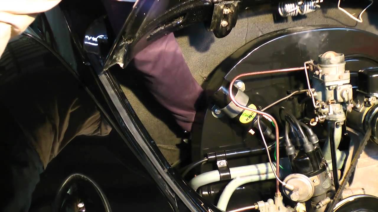 Classic VW Beetle Bugs How to Remove your Vintage Beetle Type 1 Engine C. Vallone