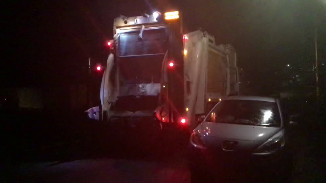 General Waste bin men emptying bins in Bournemouth (25/02/2021)