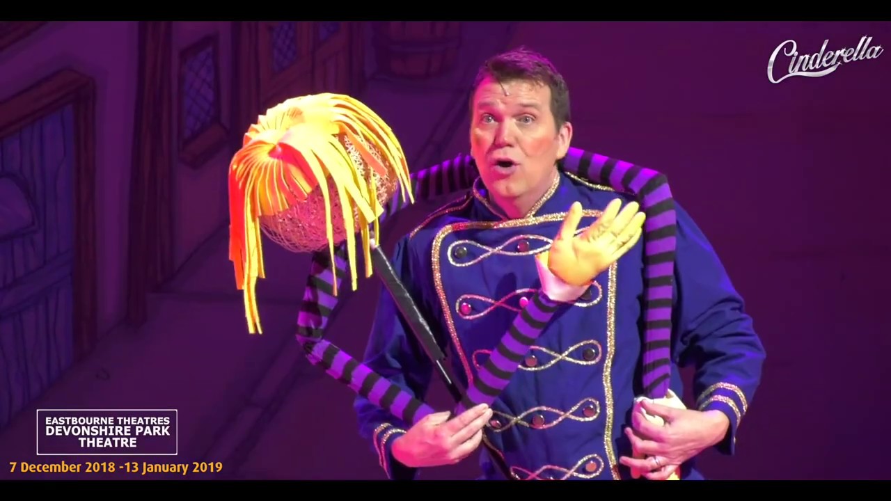 Eastbourne Panto 2018 - Devonshire Park Theatre - Cinderella