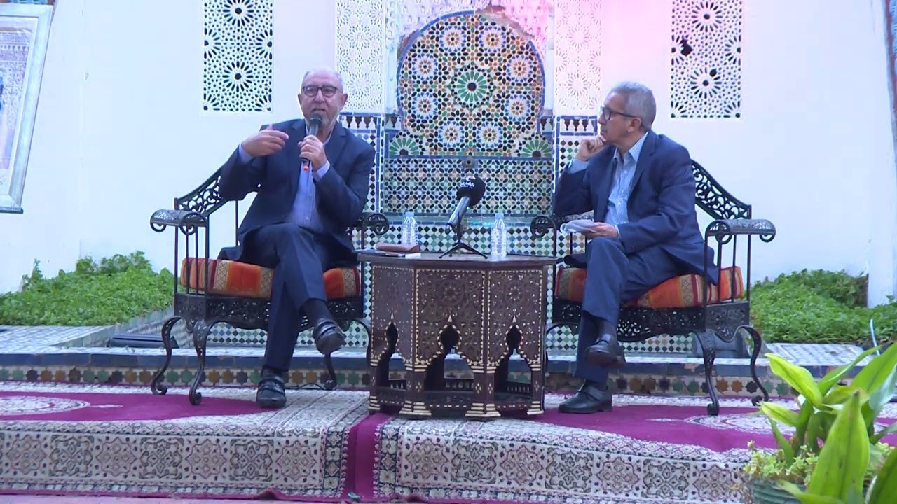 لقاء مفتوحا مع الشاعر المكرم محمد الأشعري