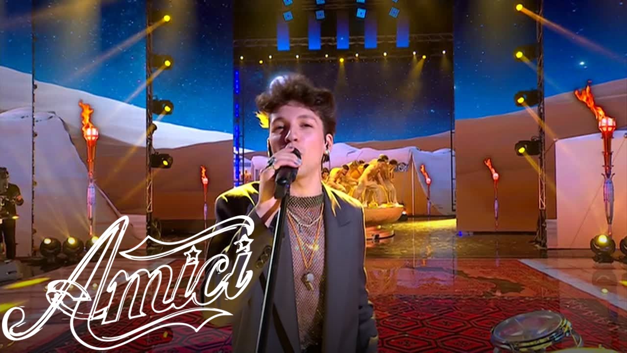 Amici 21 - Luigi - L'ombelico del mondo