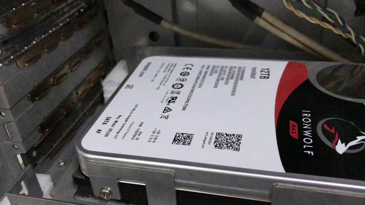 Seagate Ironwolf 12TB ST12000VN0008 Knocking Noise Sound