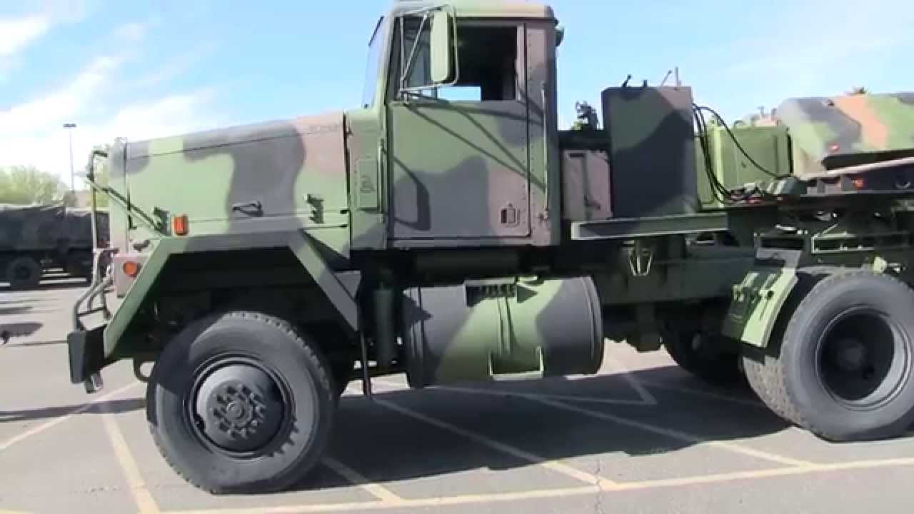 M916 With An M114 ARV On A 40 Ton Lowboy At The 2015 AMVCC Show Phoenix