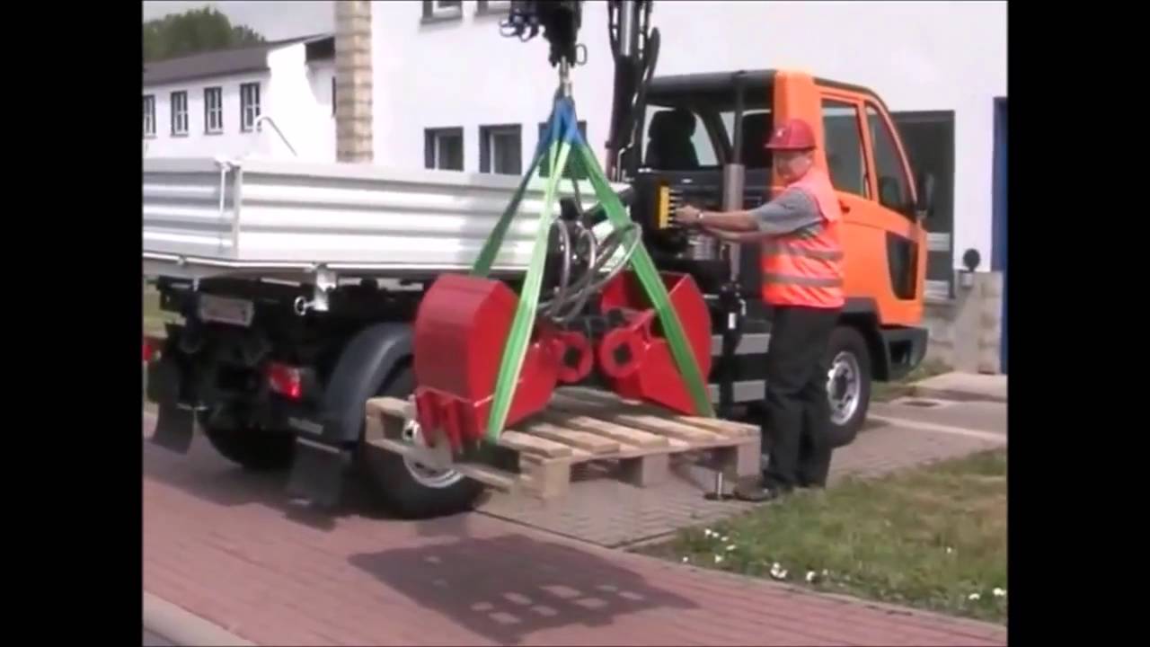 Multicar Basinçli Cadde Yıkama  Kanal Açma ve Çicek Sulama Tanitim videosu