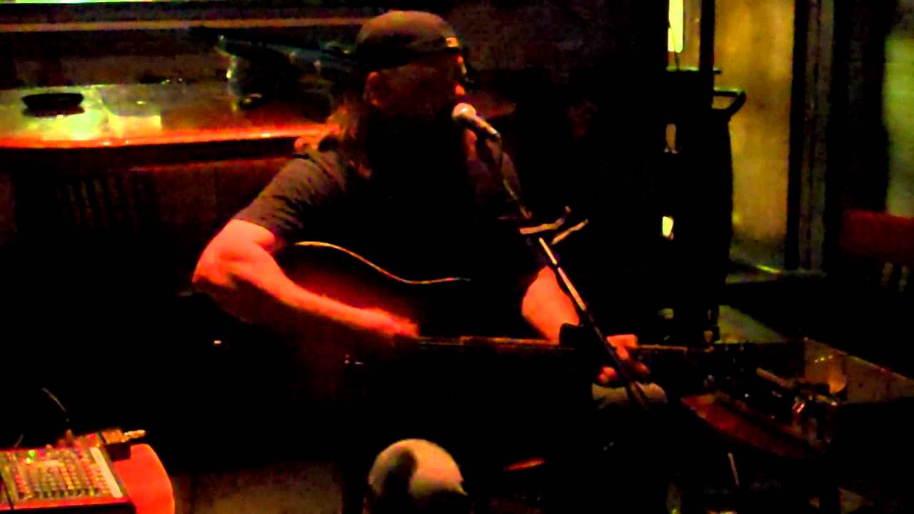 Lynyrd Van Waylon (Live at T-Bones) by Channing Wilson