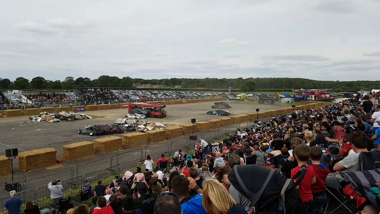Monster truck nationals UK 2017. Blaster freestyle
