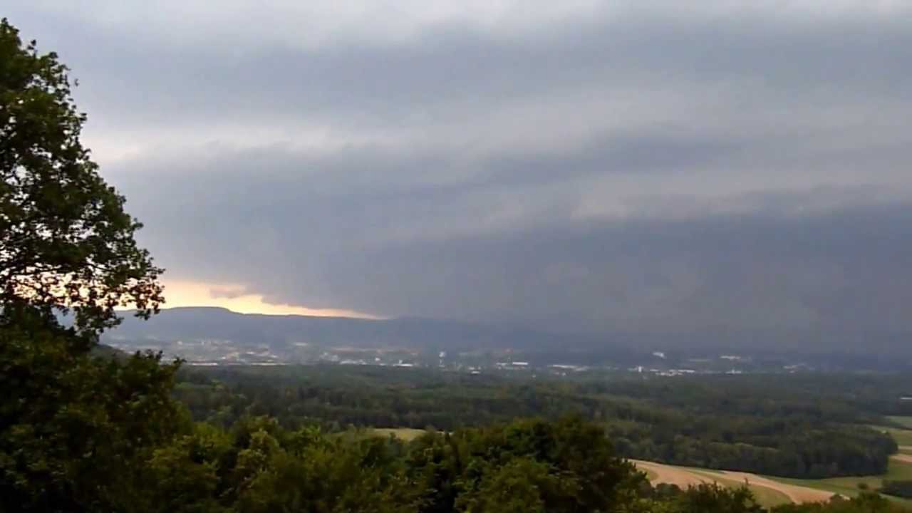 Superzelle mit Großhagel 28 07 2013