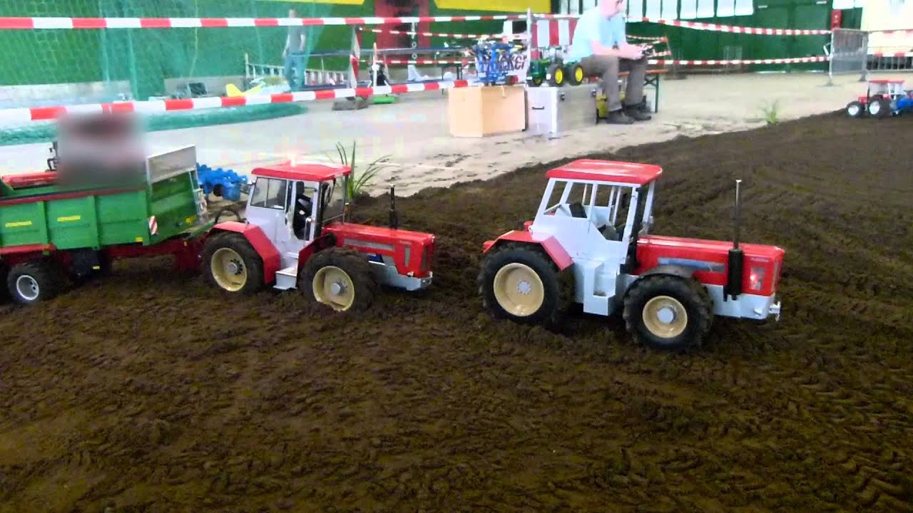 Schl&uuml;ter festgefahren in Bocholt RC-Feldtage 2013