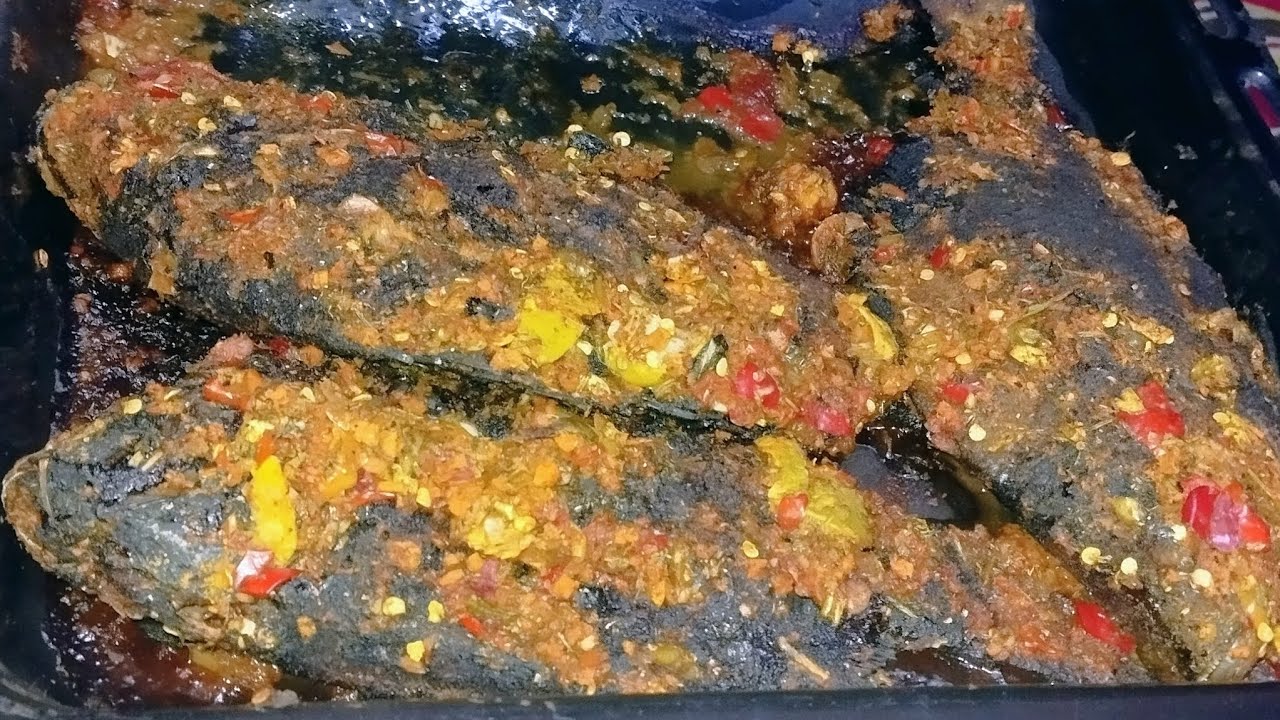 السمك المشوي كما يجب ان يكون بأسهل طريقه وطعمو حكايه 🔥💯🔥