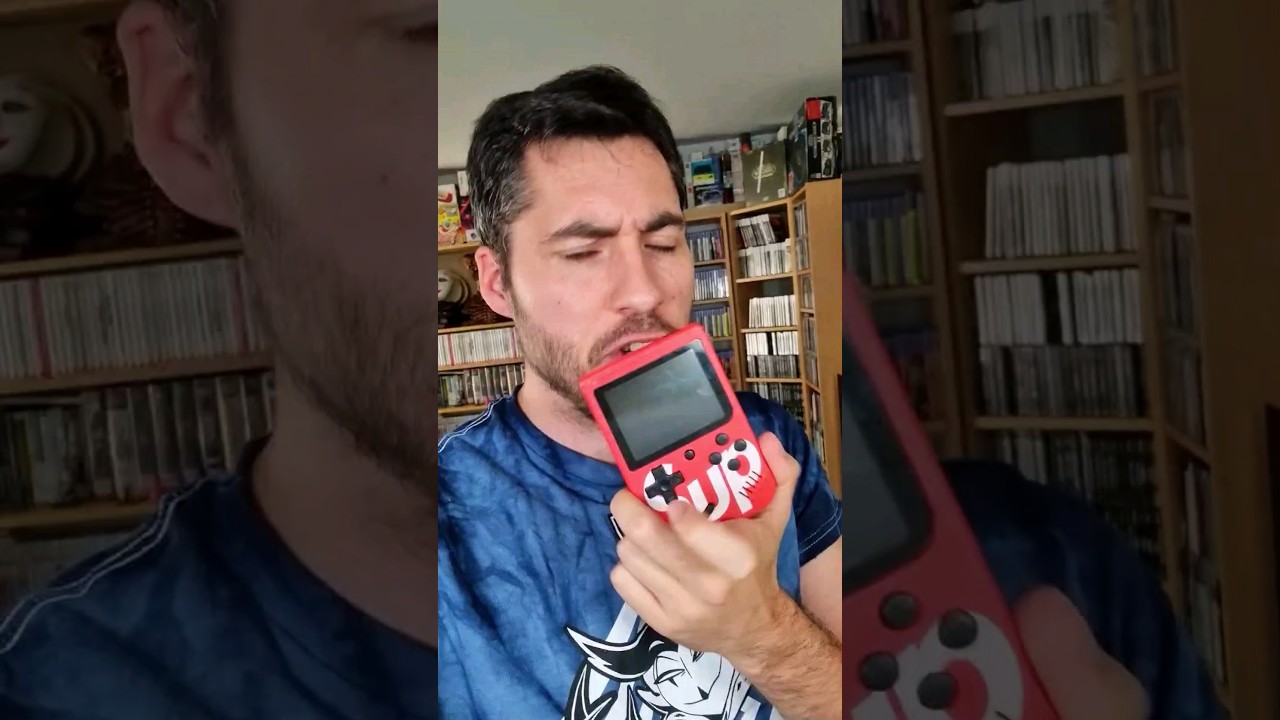 La FAUSSE game boy de Marseille #console #jeuxvidéo #gameboy #pire #humour