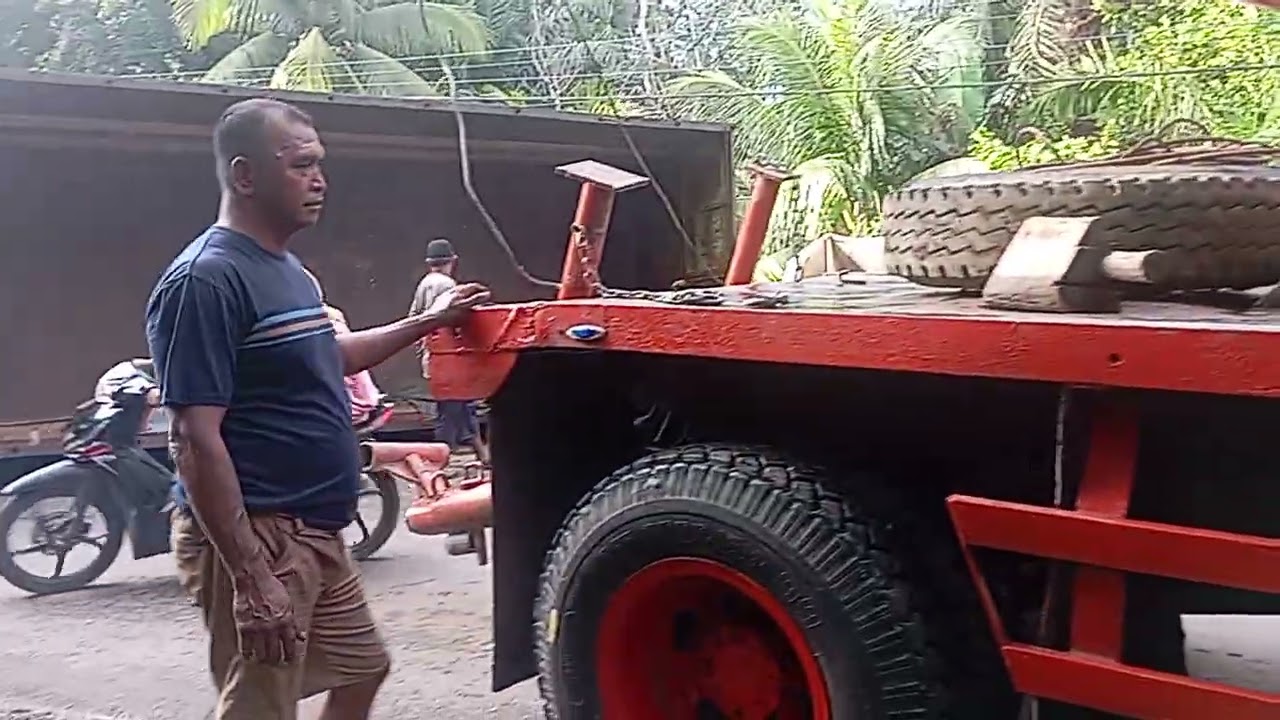 Evakuasi masih berlanjut ya family