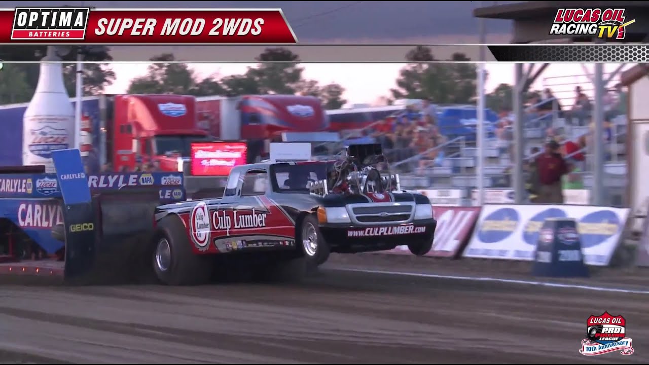 PPL 2015: TWD Trucks pulling in Altamont, IL