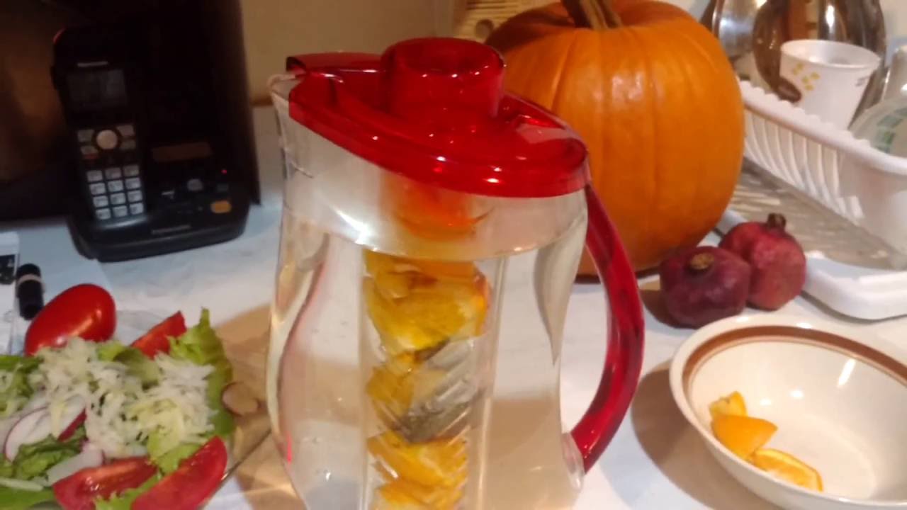 REVIEW: Water Infuser Pitcher & BONUS Gourmet Recipe eBook by ULTIMATE KITCHENS