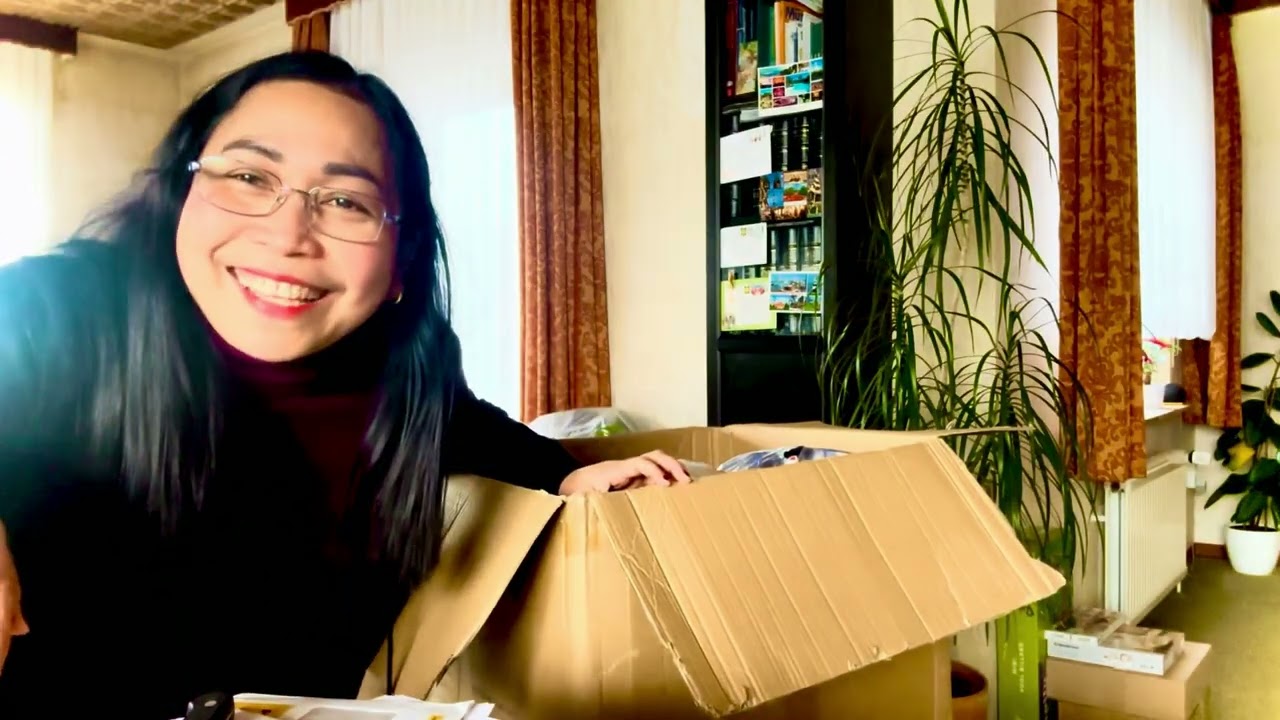 SURPRISE 20 KILOS NA REGALO NATANGGAP KO! KANINO KAYA TO! TARA BUKSAN NATIN || PART 1 