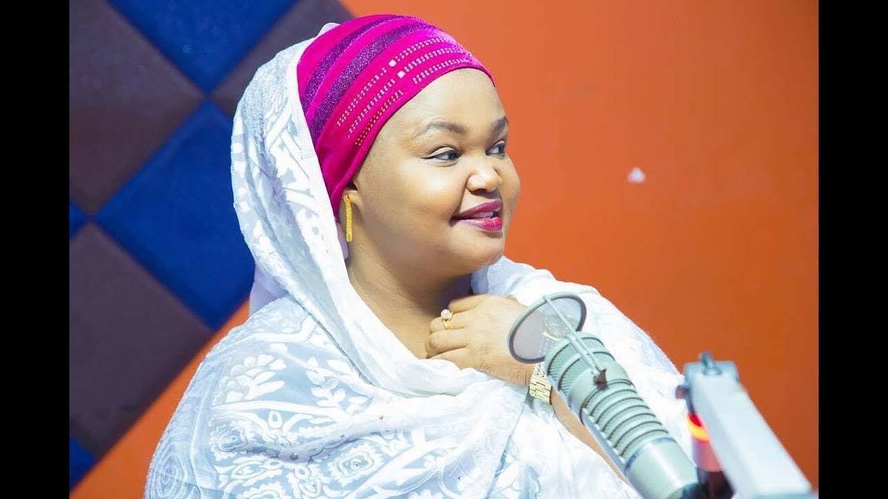 Riyama Ally afanya makubwa Qaswida   Gubu la wifi