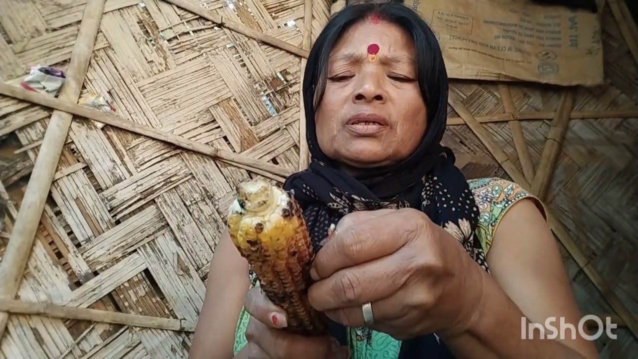 I am eating baby corn 🌽 #viralvideo #viralvideo#youtubevideo#babycorn#likeforlik#followme🌽 @Shanti🌽