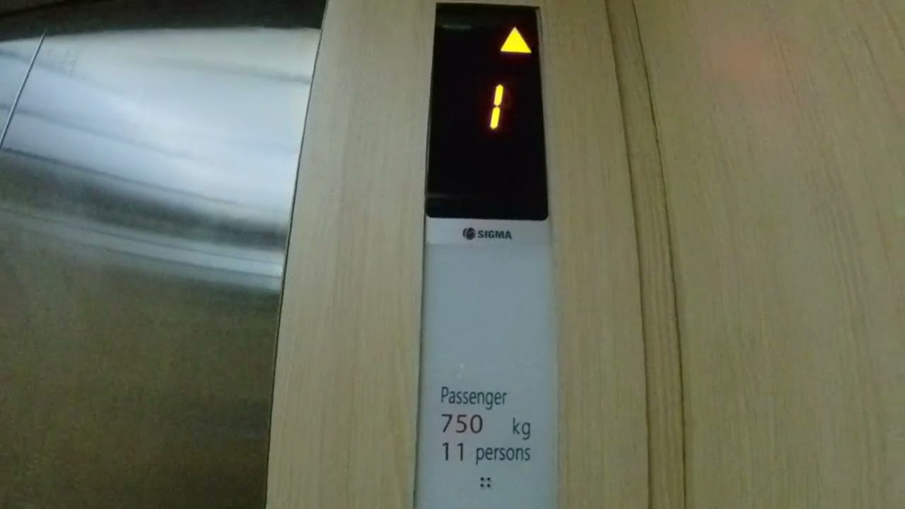 Sigma Elevator/ Lift at Pop! Hotel Sangaji, Yogyakarta