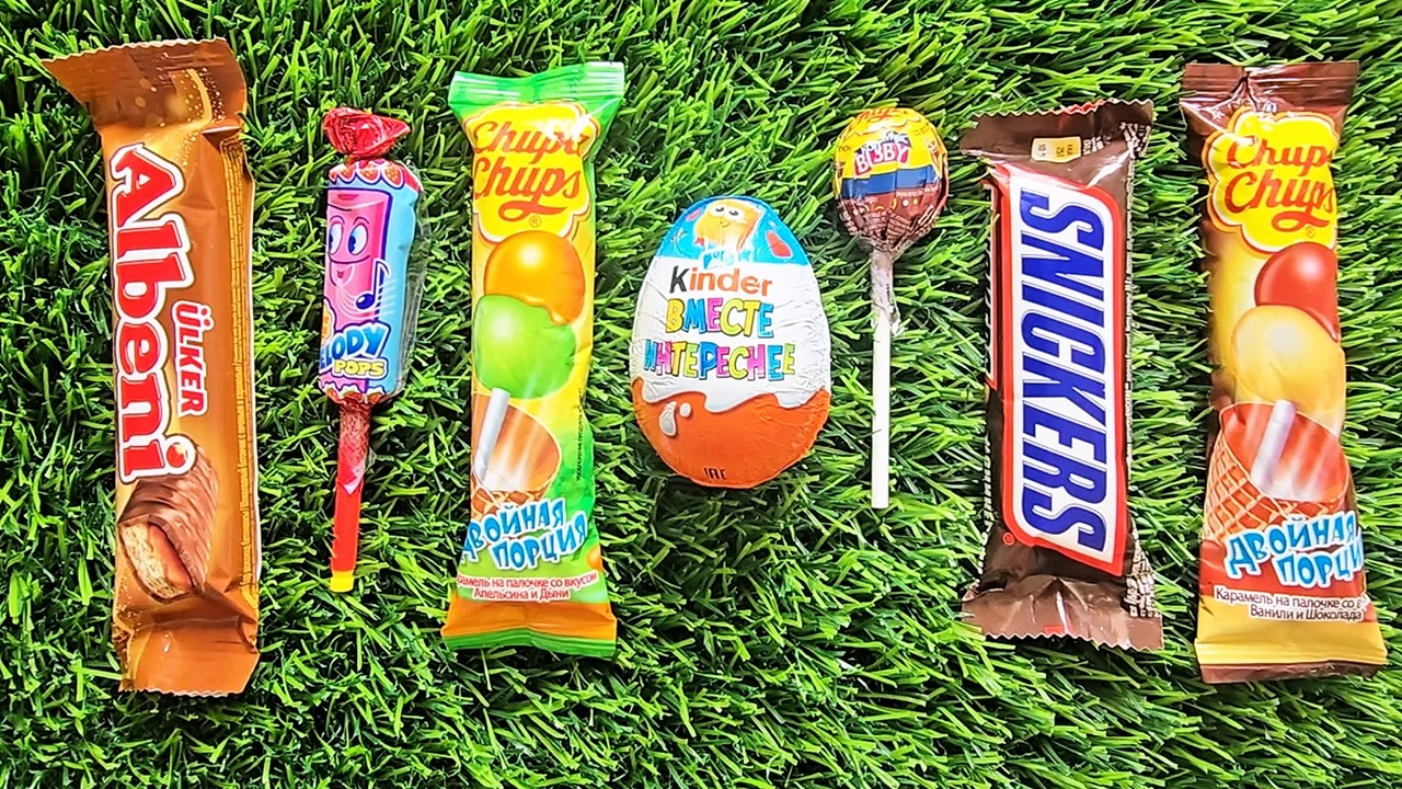 ASMR Most Popular Candys / some lots of colorful rainbow lollipop candy / unpacking chocolate eat