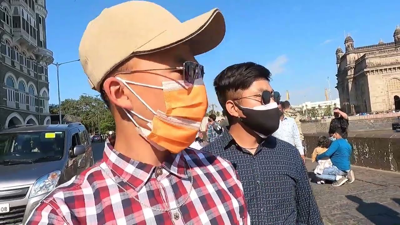 Walking around Mumbai's Hotel TAJ that got attacked by the terrorist in 2008