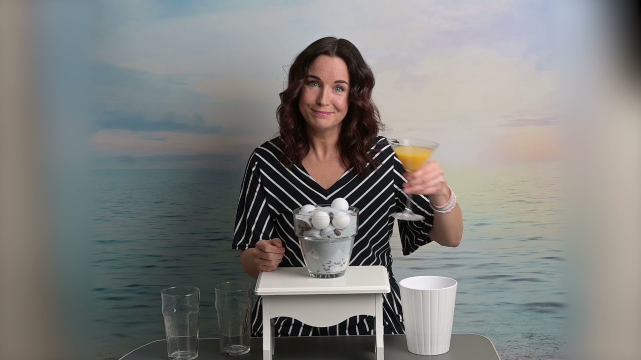 #1 Alltags-Zufriedenheit, Prioritäten setzen, veranschaulicht im Glas, was ist das allerwichtigste?