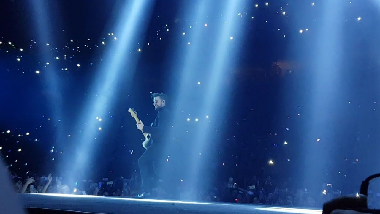 Nicotine - Panic! At The Disco (Live in Manila 2018)