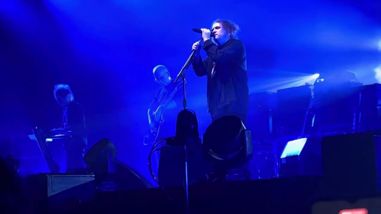The Cure - Cold + Charlotte Sometimes live at Montevideo Uruguay 27 Nov 2023