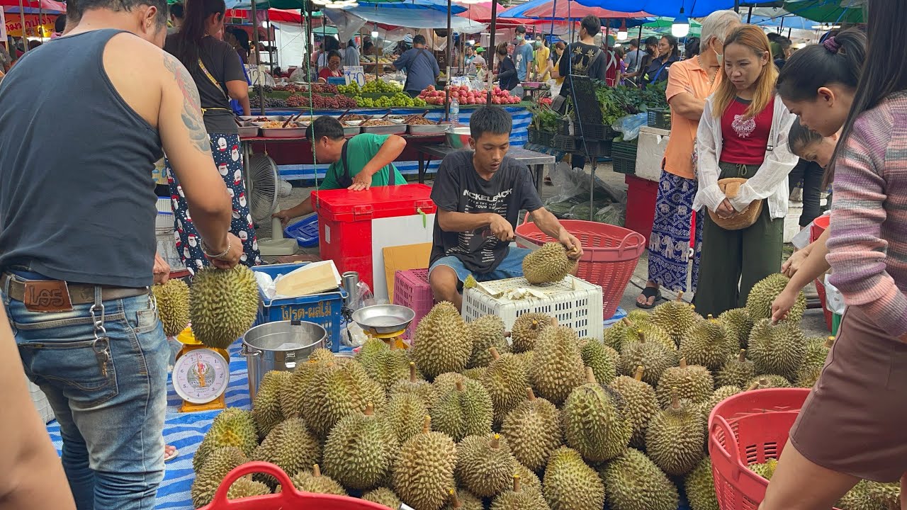 ดังสุดๆแล้ว….‼️ร้านทุเรียนคุณเบนซ์ ตลาดนัดท่าดินแดง เขตคลองสาน กทม. #thailand #streetfood #บ่าวนิพล