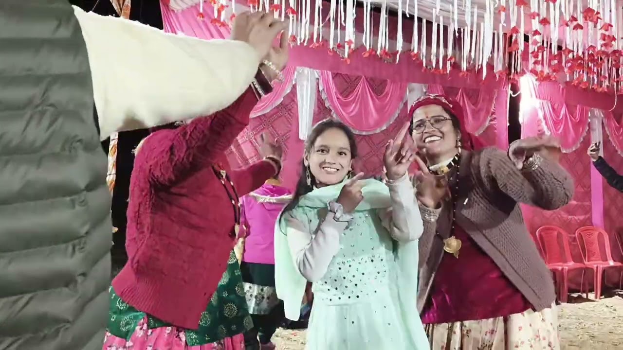 Uttrakhand Garhwali Lifestyle Pahari dance Pahadi culture 
