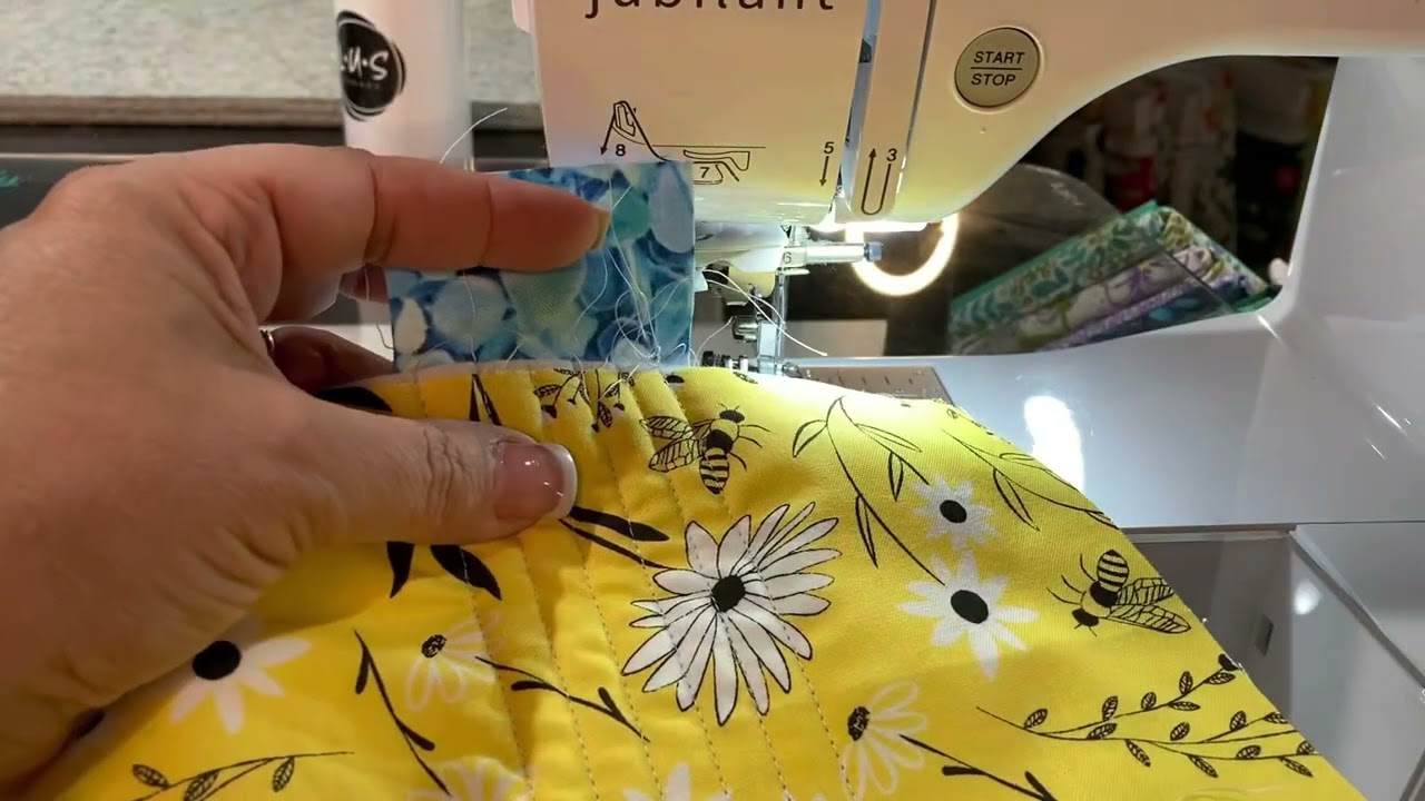 How to Make a Mug Rug (w/ a quick binding lesson)