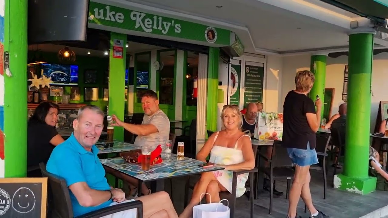 Puerto Del Carmen LANZAROTE - Going Downhill......