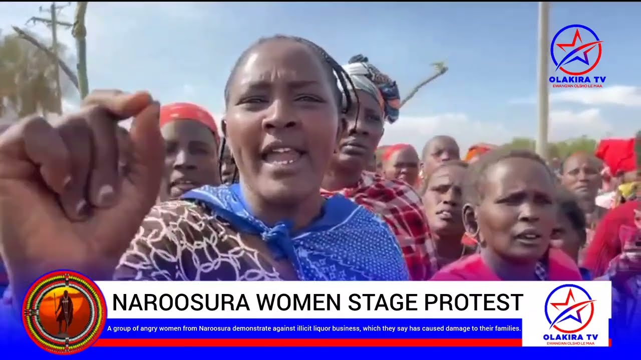 NAROOSURA WOMEN PROTEST AGAINST ILLICIT LIQUOR BUSINESS TODAY. 