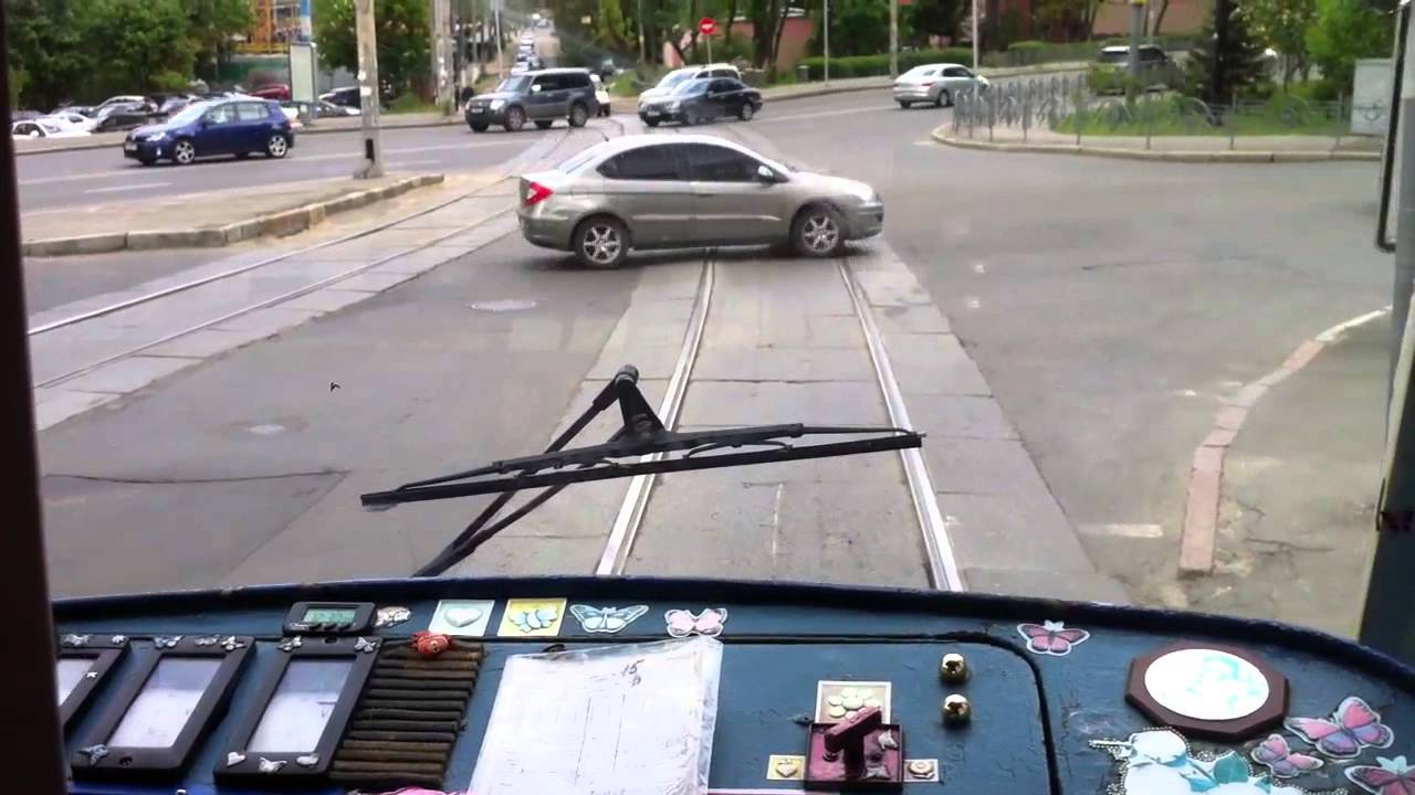 Driver's view from a Tatra T3 Tram/Trolley in Kiev/Kyiv, Ukraine