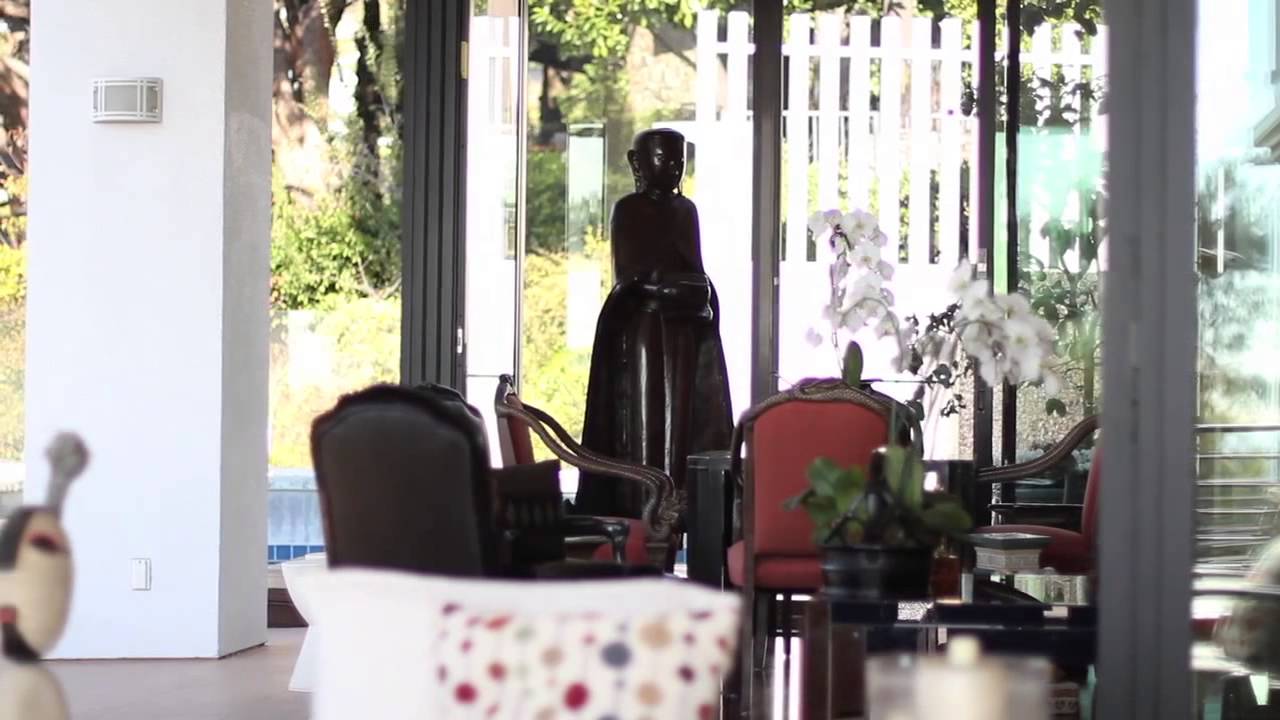 Jade Mills - Tours 9141 Thrasher Ave. - Elite Bird Streets Neighborhood