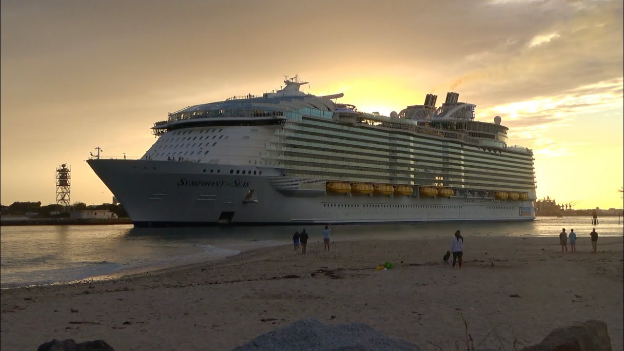 New Years Cruises Depart Port Everglades