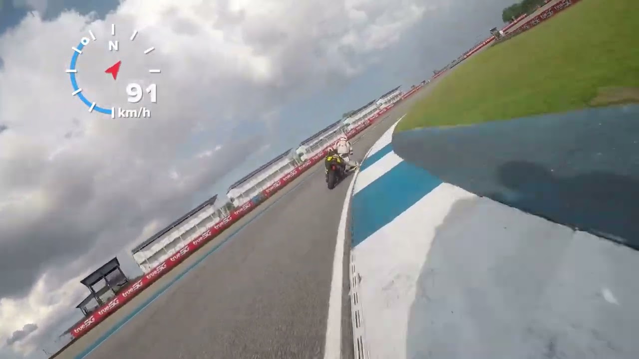 Tmax racing Paemoto Team Class a   สนามช้างอินเตอร์เนชั่นแนล เซอร์กิต บุรีรัมย์