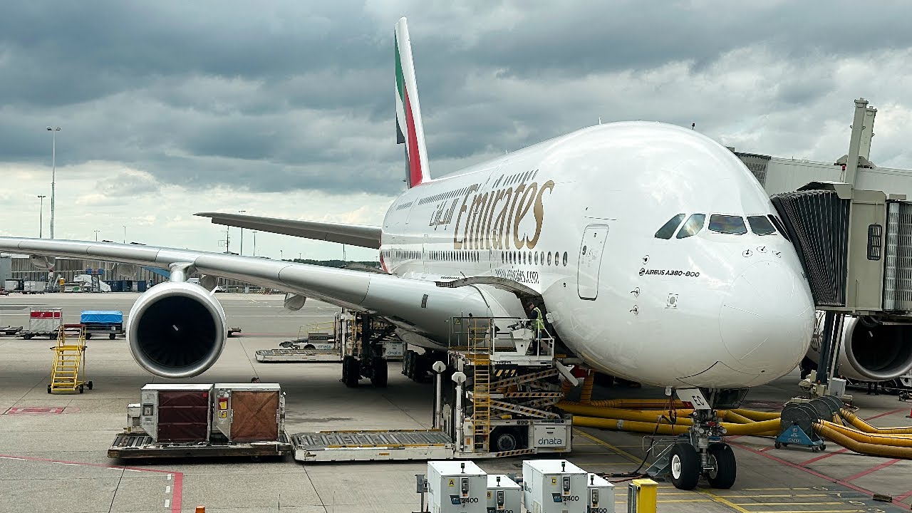 4K | EMIRATES Airbus A380-800 - Amsterdam to Dubai (Economy Class)