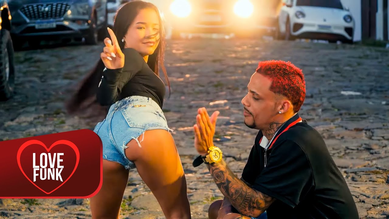 EU DANDO NA BUNDA DELA ELA SO FALAVA DALE DALE - MANEIRINHO DO RECIFE E MC BALAKINHA, BIEL XCAMOSO