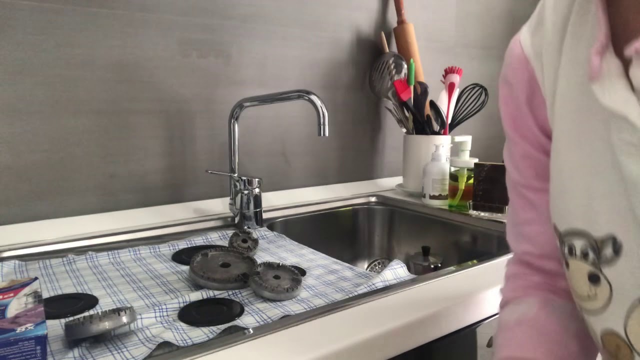 COME PULIRE I BRUCIATORI DEL PIANO COTTURA