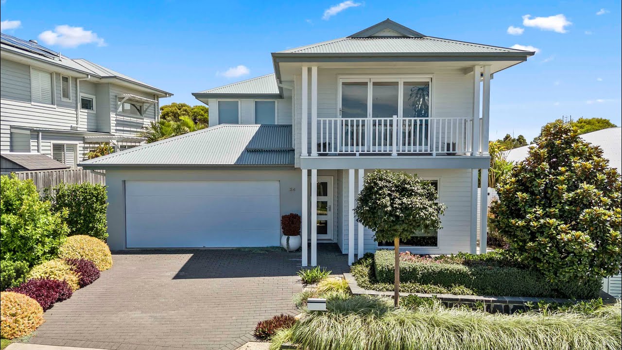 Welcome to 24 Stollard Street Catherine Hill Bay