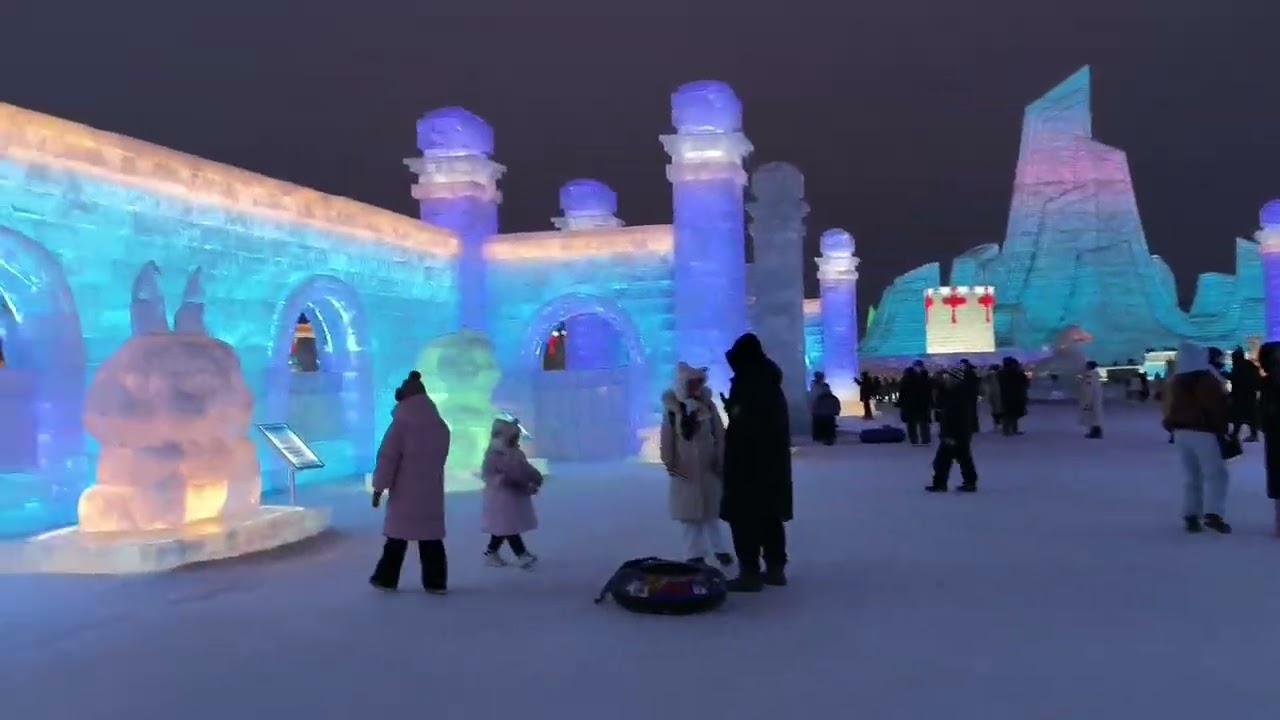 HARBIN CHINA 🇨🇳 // Stunning Sculptures inside ICE CITY 