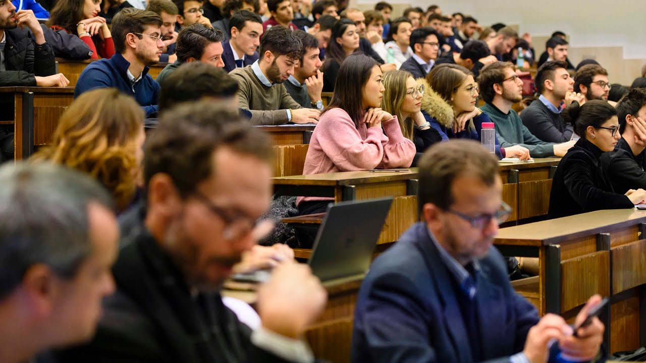 Youth Dialogue with Andrea Enria, Rome, December 2019