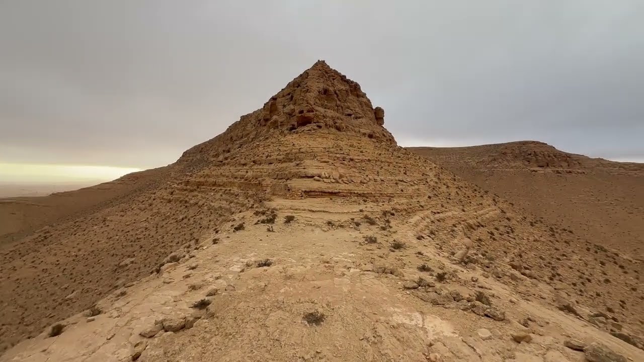 Abandoned Ancient Berber Cities - Chenini Tataouine Part 2 🇹🇳