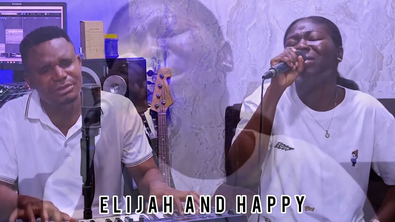 ELIJAH DE PSALMIST AND MINI HAPPY 