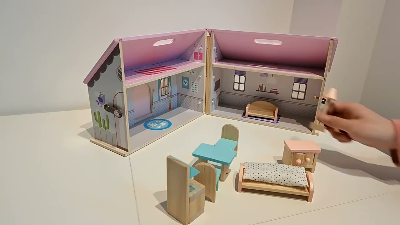 Eurekakids Doll House with Furnitures  娃娃屋連家具