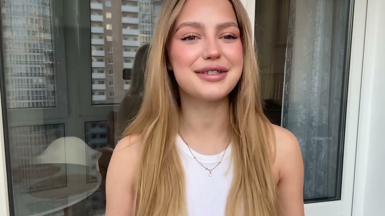 Стадник Єлизавета   актор театру та кіно